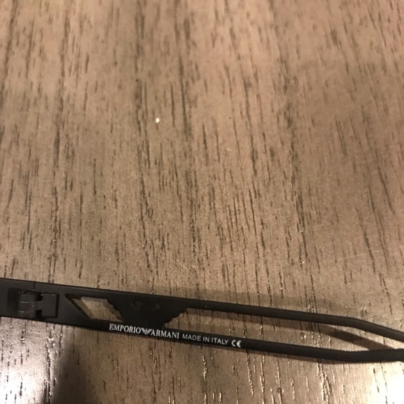 Emporio Armani Sunglass - Picture 4 of 10